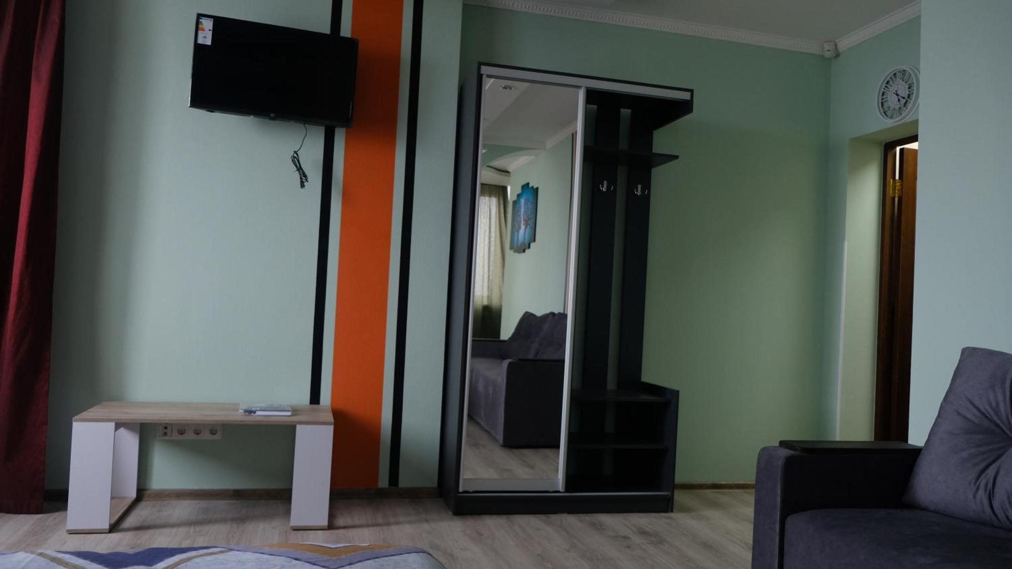 Uneed Rooms: Sky เคียฟ ภายนอก รูปภาพ